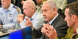 وزير جيش الاحتلال يُهدد نتنياهو بهذا الشيء حال استمراره بإصلاحات القضاء