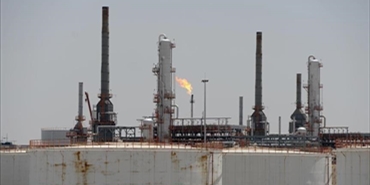 العراق يوقع عقود حفر عشرات آبار النفط