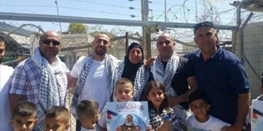 الإفراج عن 3 أشقاء من الخليل بعد قضاء 5 سنوات في سجون الاحتلال