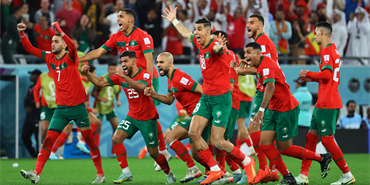 انتصار تاريخي.. أسود الأطلس يهزمون إسبانيا ويصبحون أول منتخب عربي يصل إلى ربع نهائي كأس العالم