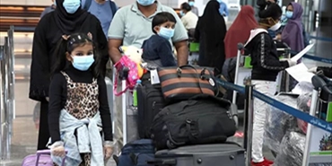 سلطنة عمان تقرر رفع إجراءات مواجهة فيروس كورونا جزئيا بفضل "تسطح المنحنى الوبائي"