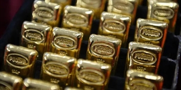 سويسرا تستورد 3 أطنان من الذهب الروسي لأول مرة منذ شهر فبراير