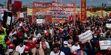 اعتقال 164 شخصاً بإسطنبول للمشاركة في مظاهرات «عيد العمال»