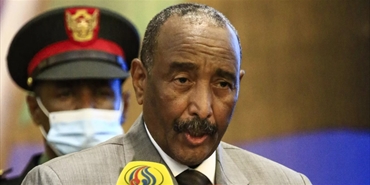البرهان: حريصون على تلبية تطلعات الشعب السوداني في تحول ديمقراطي