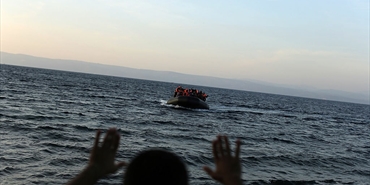  مقتل العشرات في غرق سفينة قبالة سواحل إيطاليا انطلقت من تونس