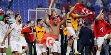 فريق كرة قدم تونسي يفقد جميع لاعبيه فجأة بشكل صدم جماهيره..